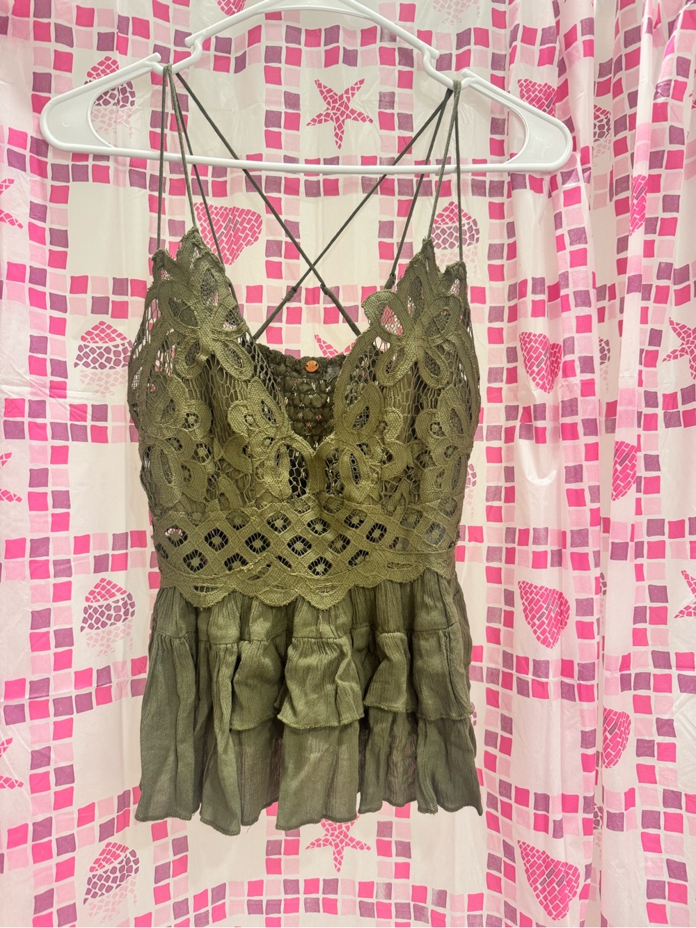 New with tag Free People Olive Green Lace Ruffle Cami